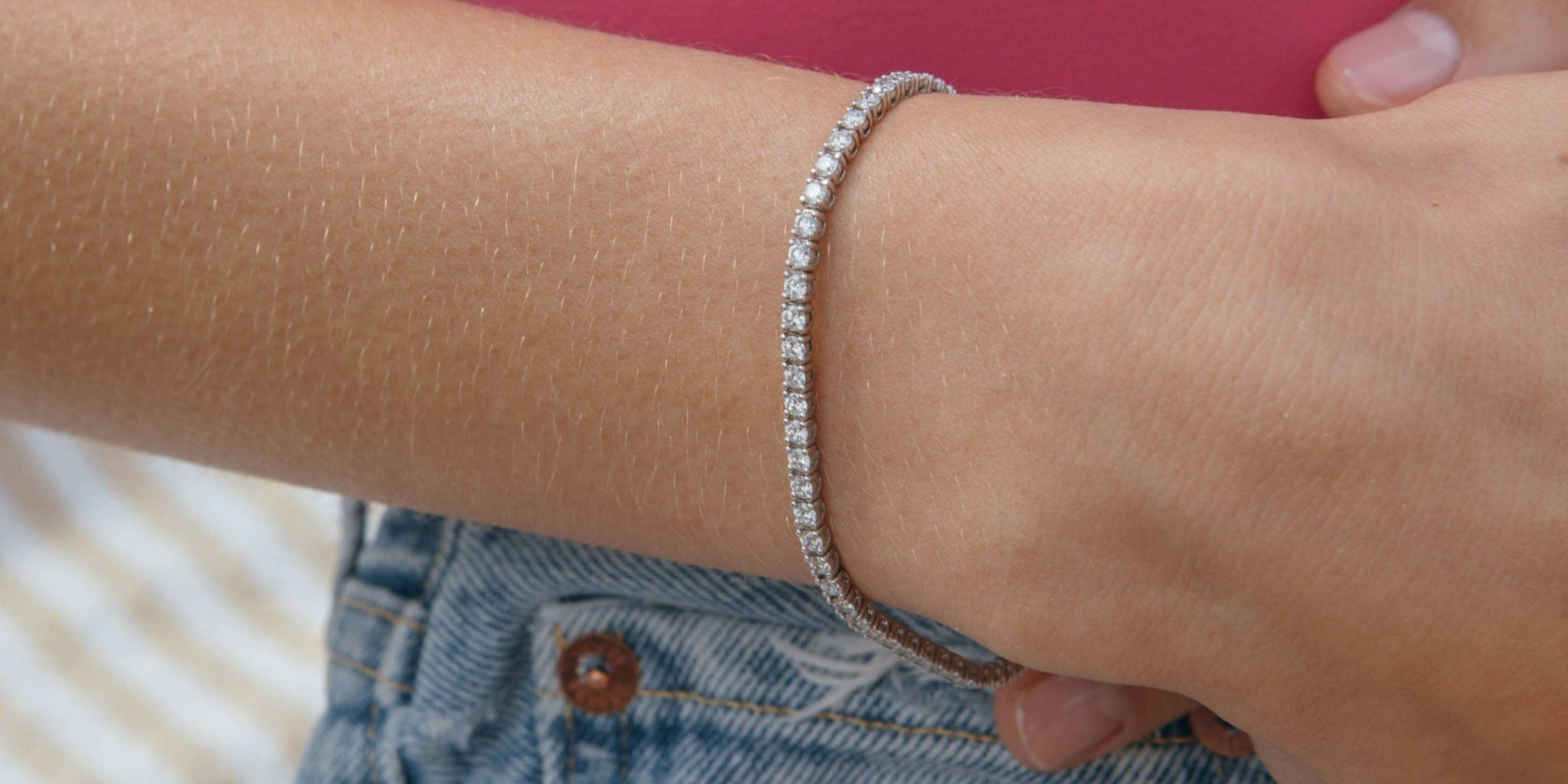 Beautiful 14kt gold and diamond tennis bracelets for you! Diamond Jewelry