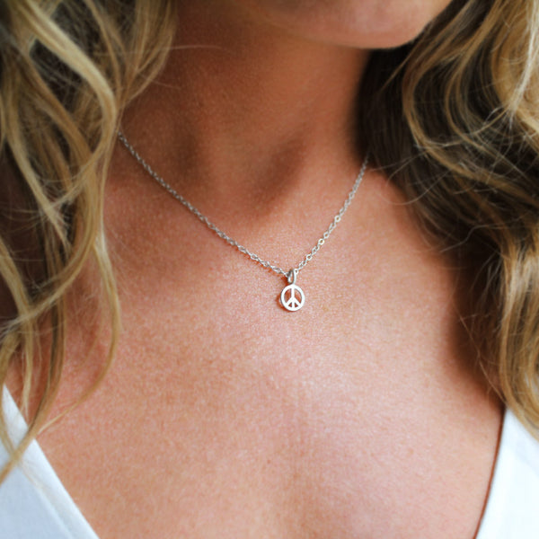 Custom Jewelry Gold Silver and Diamonds, Wedding Rings, Engagement Rings, Earrings, Bracelets, Necklaces