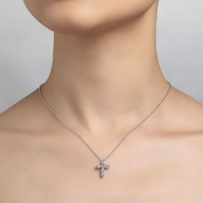 LaFonn 1.02 ct tw Cross Pendant Necklace
