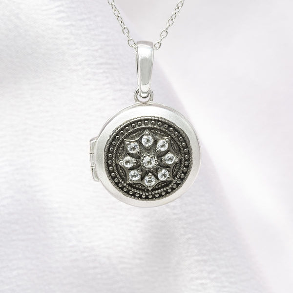 Custom Jewelry Gold Silver and Diamonds, Wedding Rings, Engagement Rings, Earrings, Bracelets, Necklaces